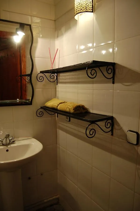 Casa Proyecto Pepe Bravo Bed and Breakfast Alozaina Bed & Breakfast
